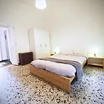Dimora Di Famagosta Centro - Genovabnb It