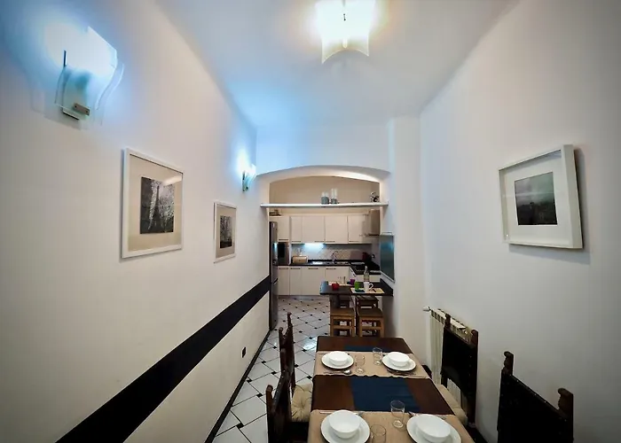 Dimora Di Famagosta Centro - Genovabnb It Apartament *